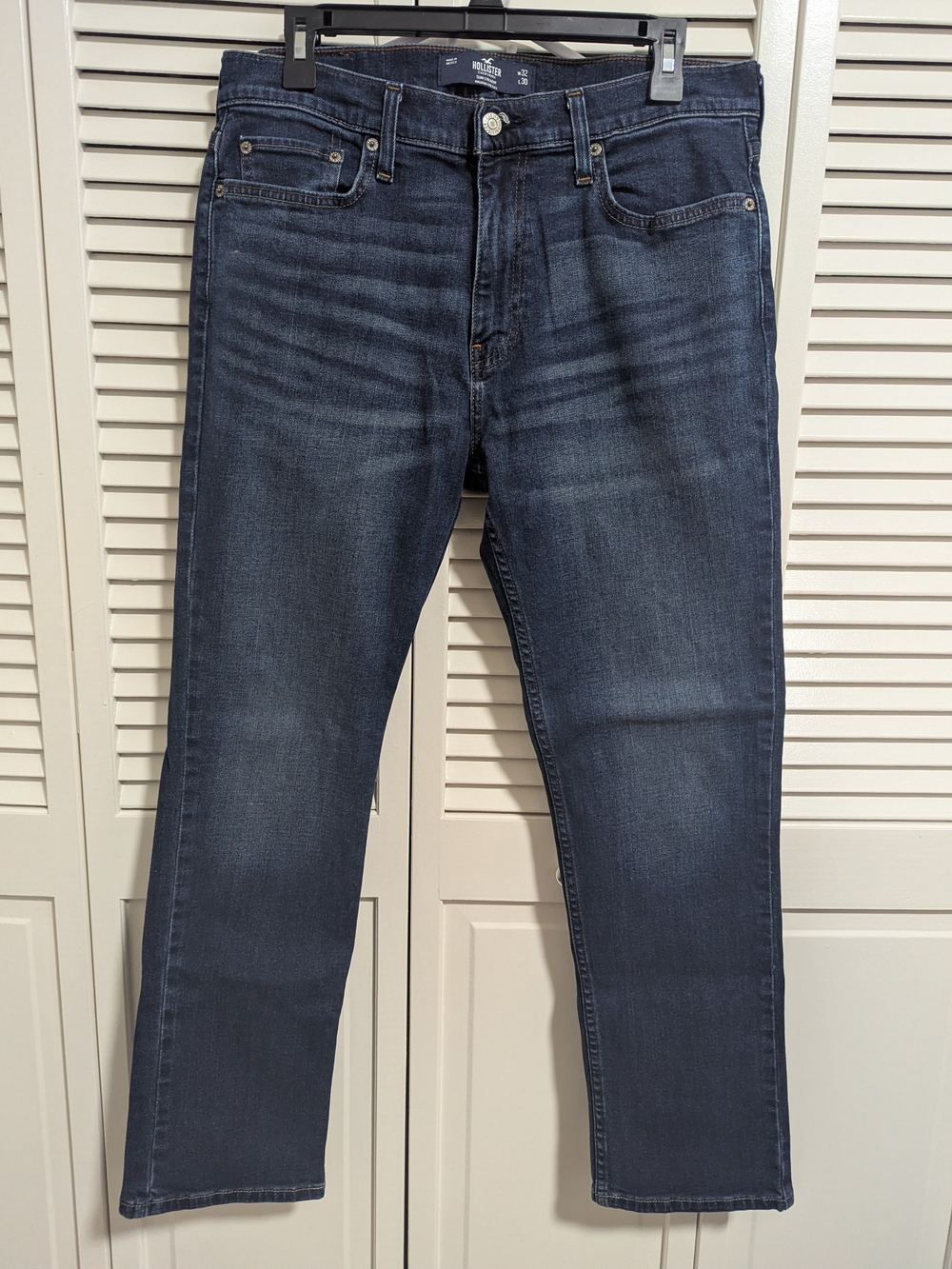 Hollister Men's Dark Blue Slim Straight Epic Flex Jeans 32x30